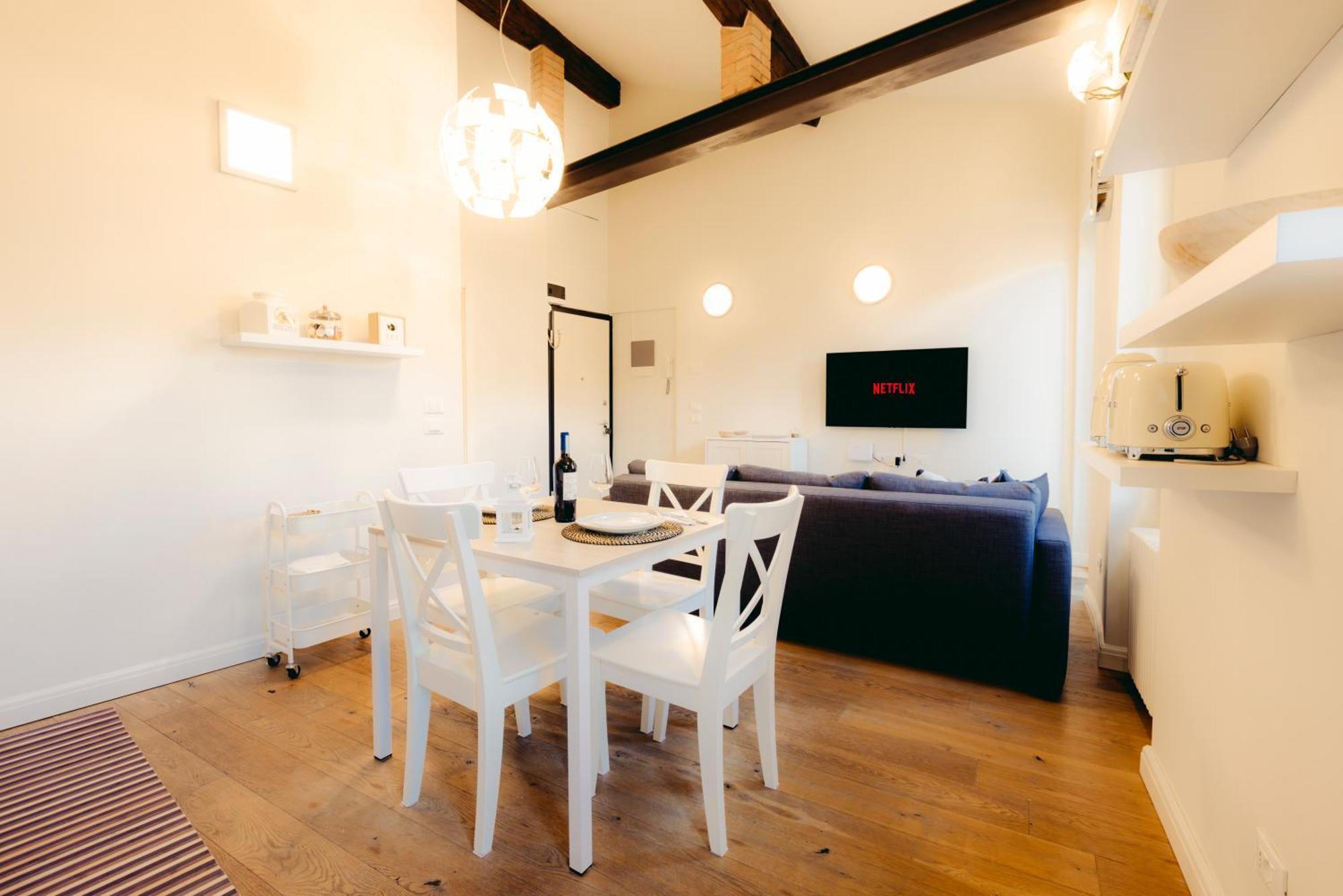 Eap Suites, Verona Exteriör bild